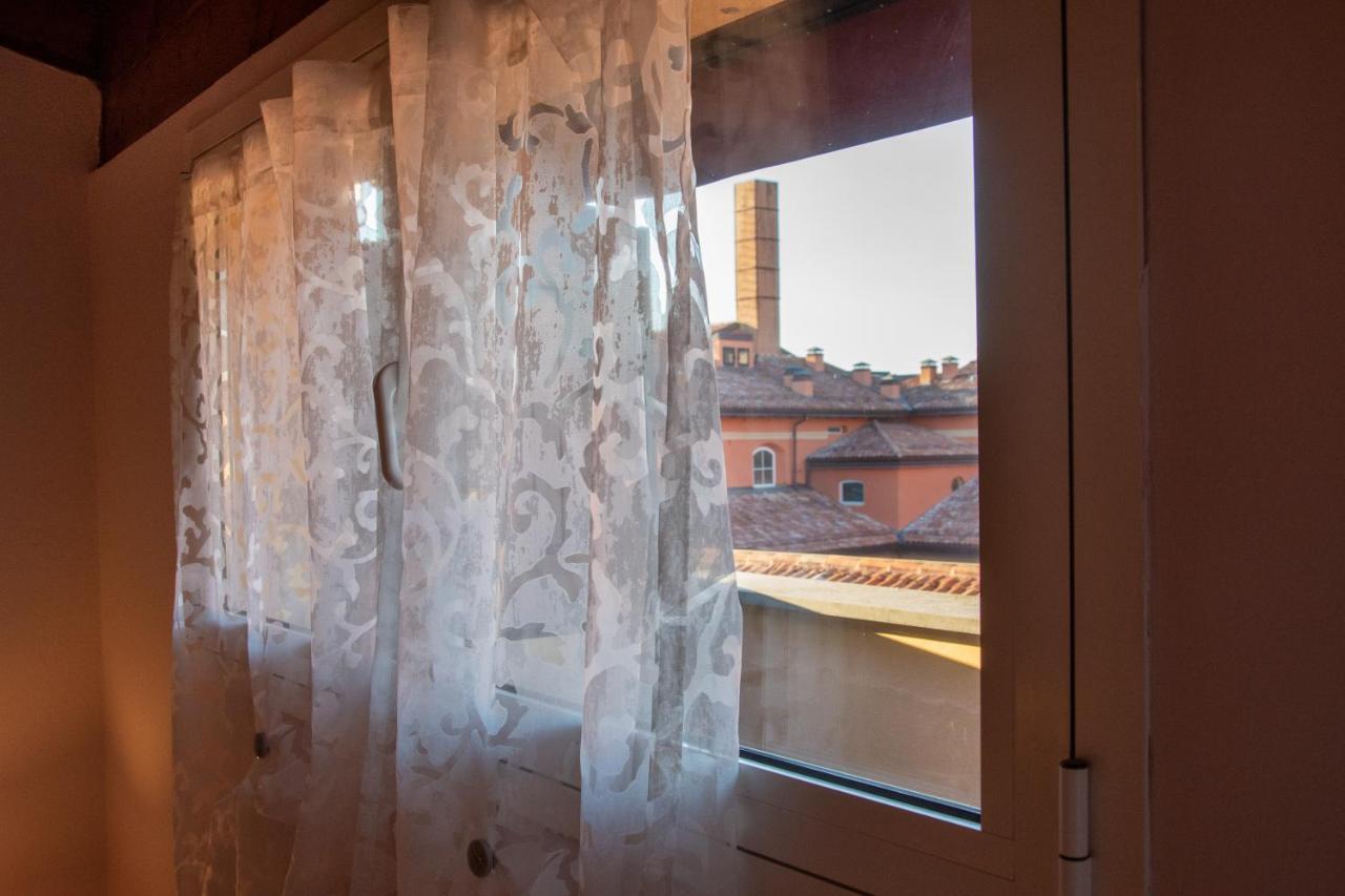 Apartament Housmart Tovaglie 9 Int. 6 Bolonia Zewnętrze zdjęcie